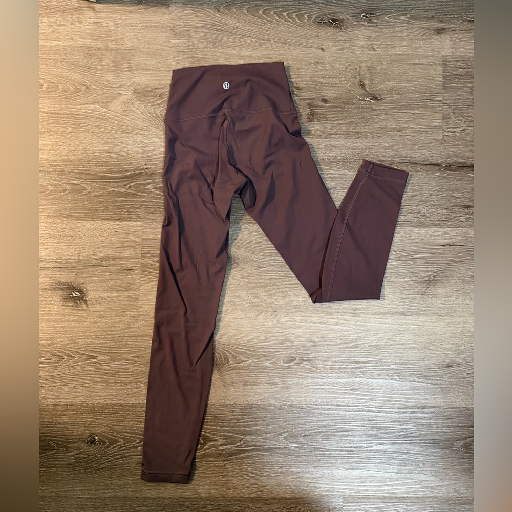 Plum Lululemon leggings!
